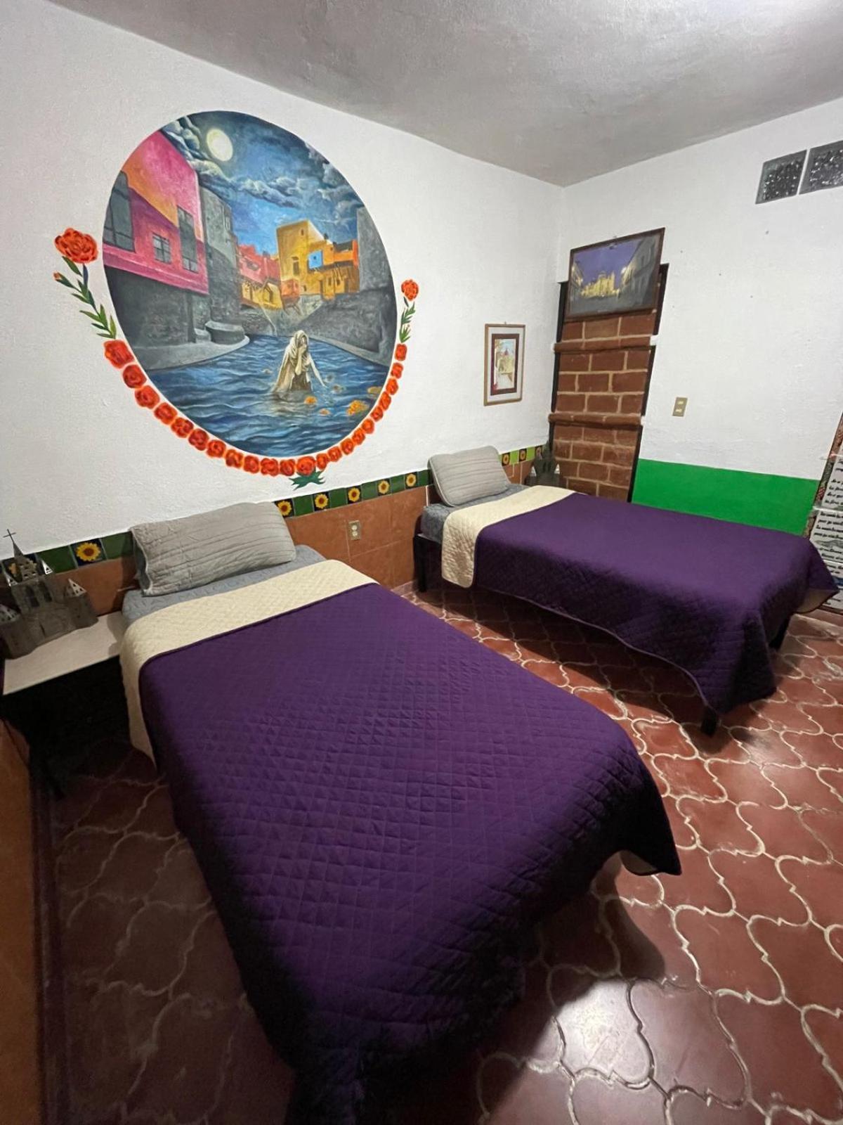 Hostal Casa De Dante Guanajuato Esterno foto